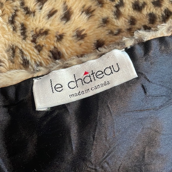 Vintage Y2K faux leopard scarf from Le Chateau - Picture 3 of 3